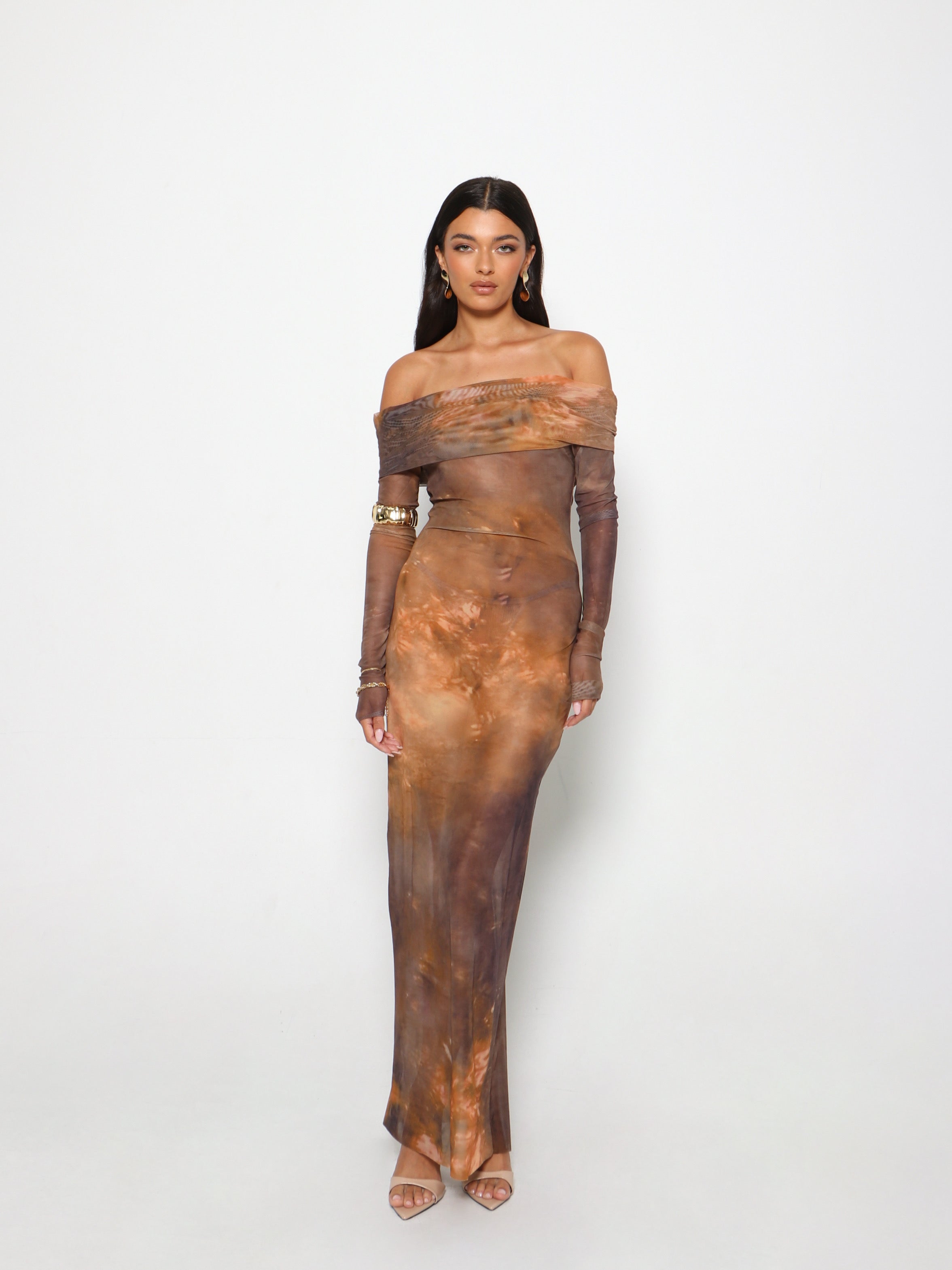 ALLURE GLOW MAXI DRESS