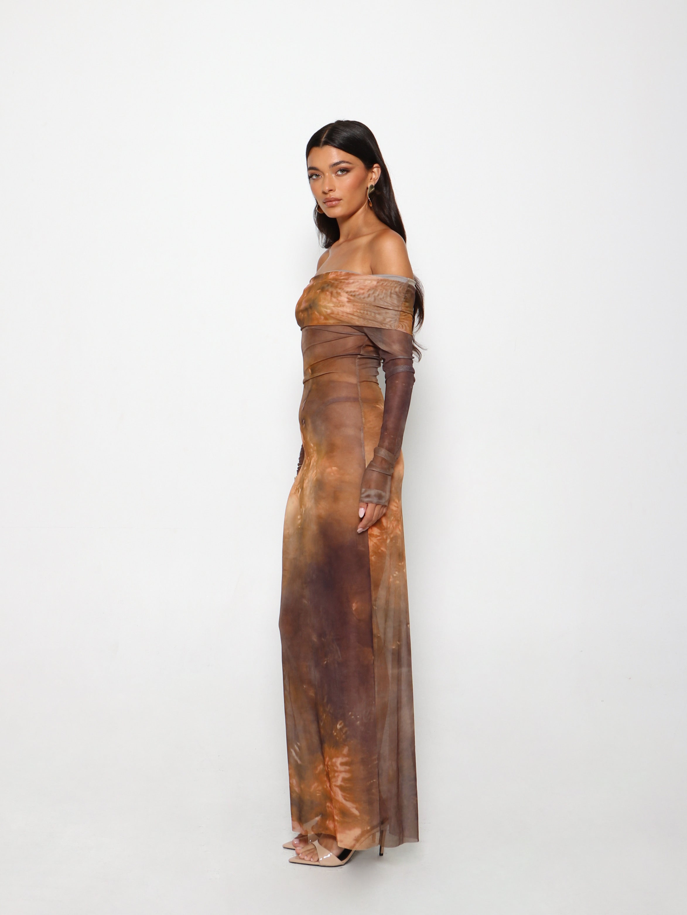 ALLURE GLOW MAXI DRESS