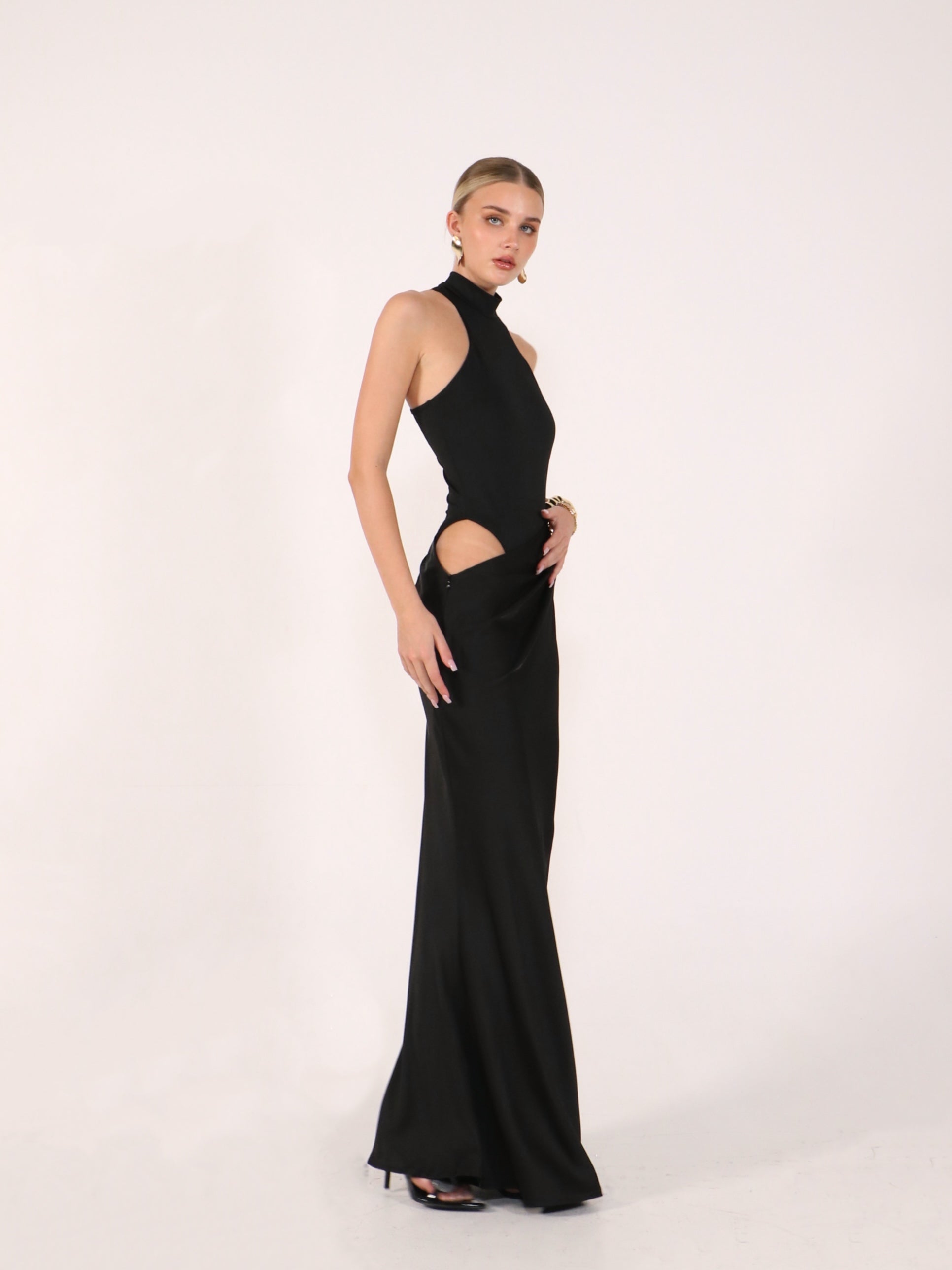 NOIR MAXI DRESS