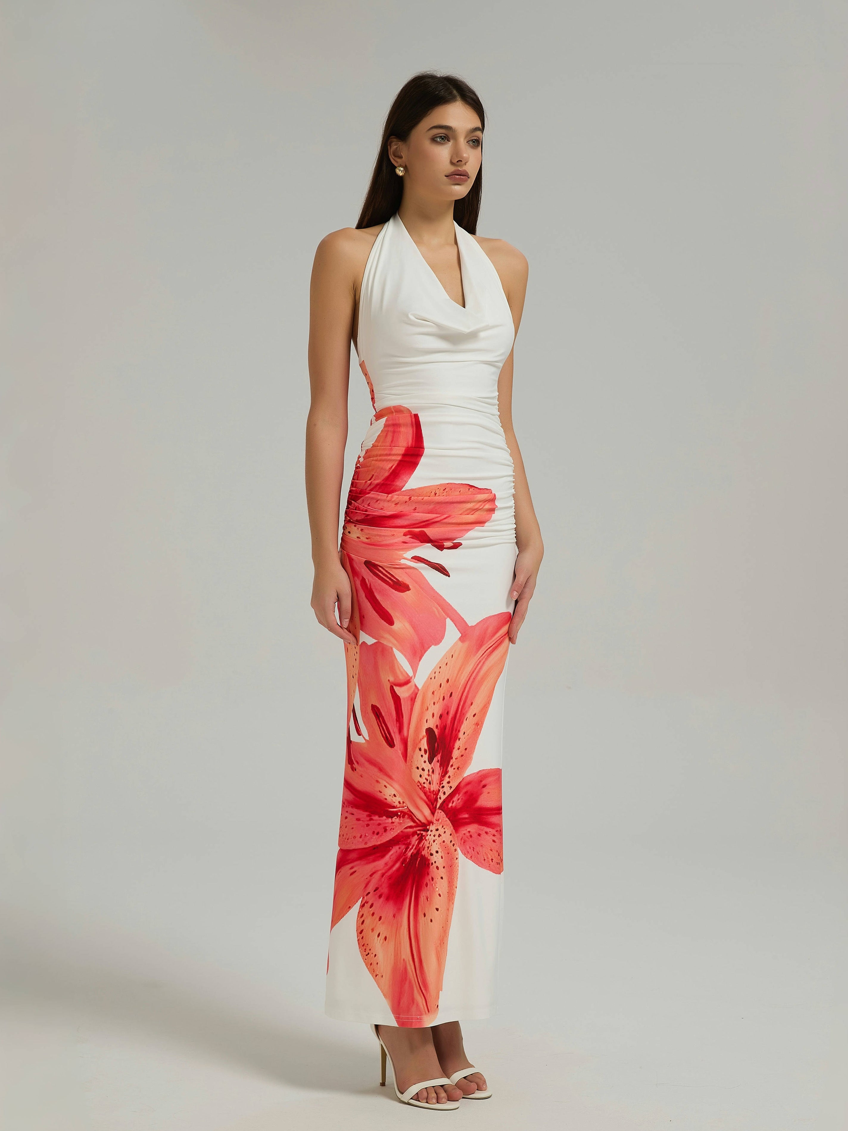 LILY HALTER MAXI DRESS - WHITE FLORAL