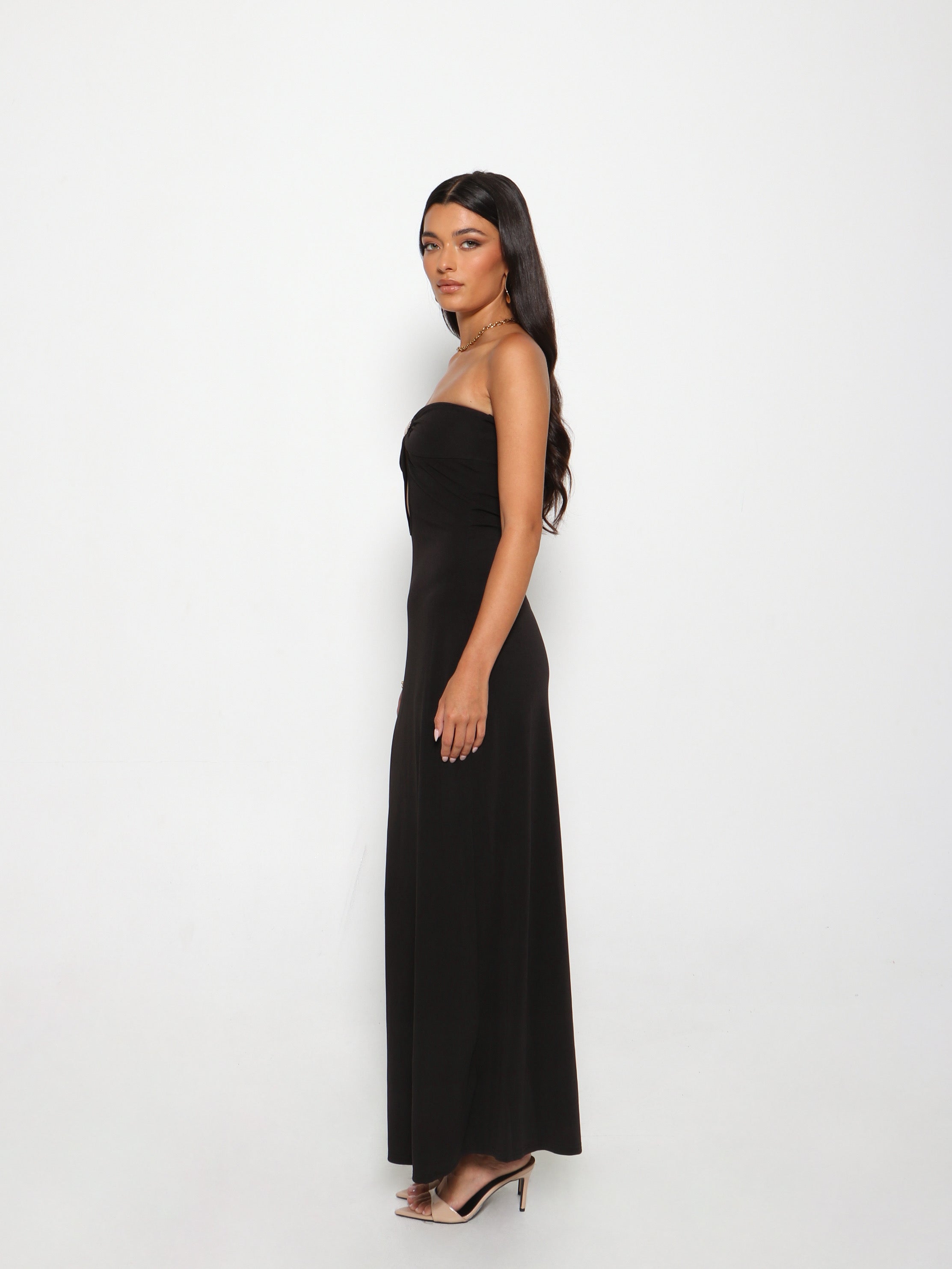 ESSENCE MAXI DRESS