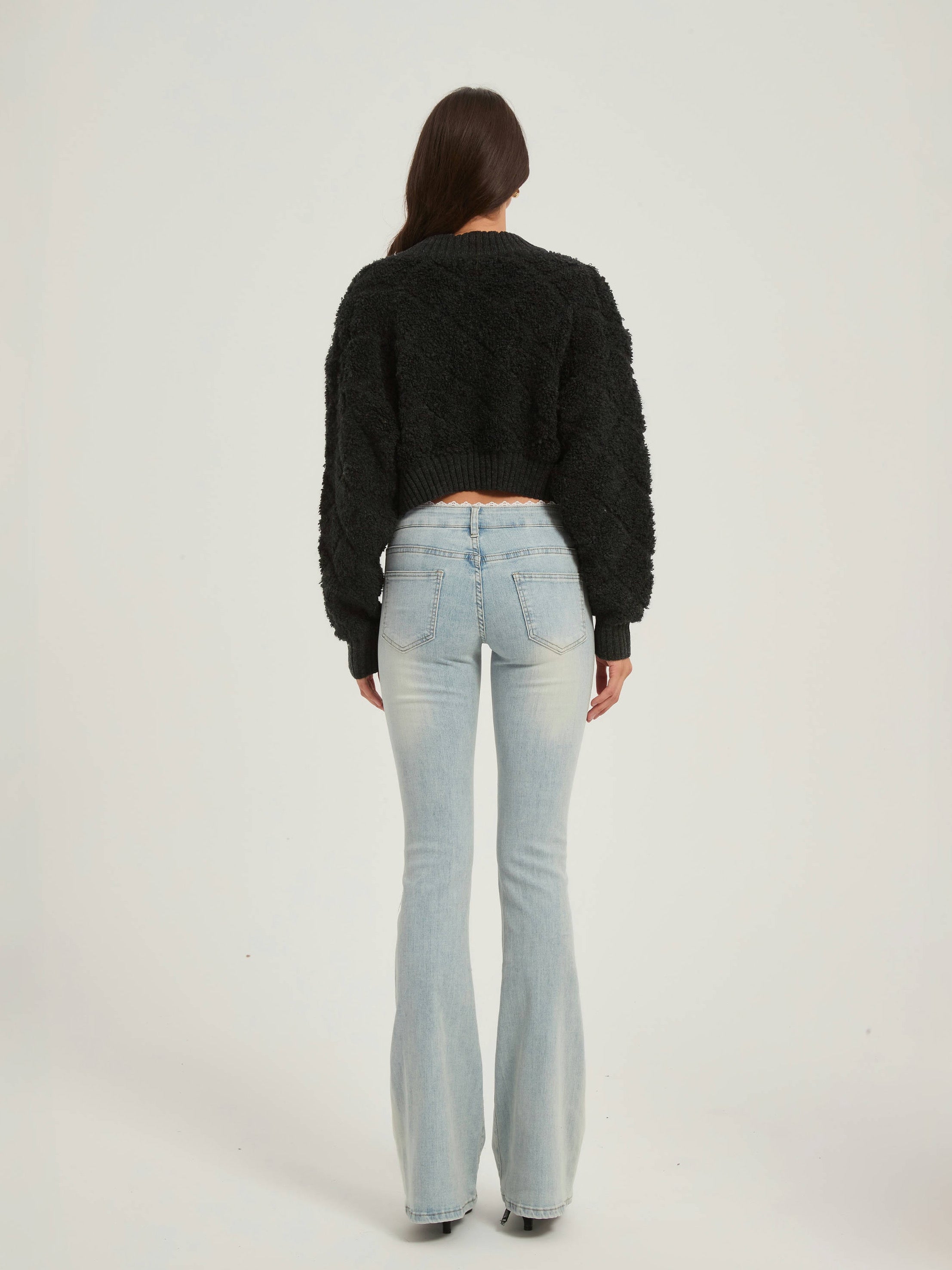WILLOW ZIP KNIT