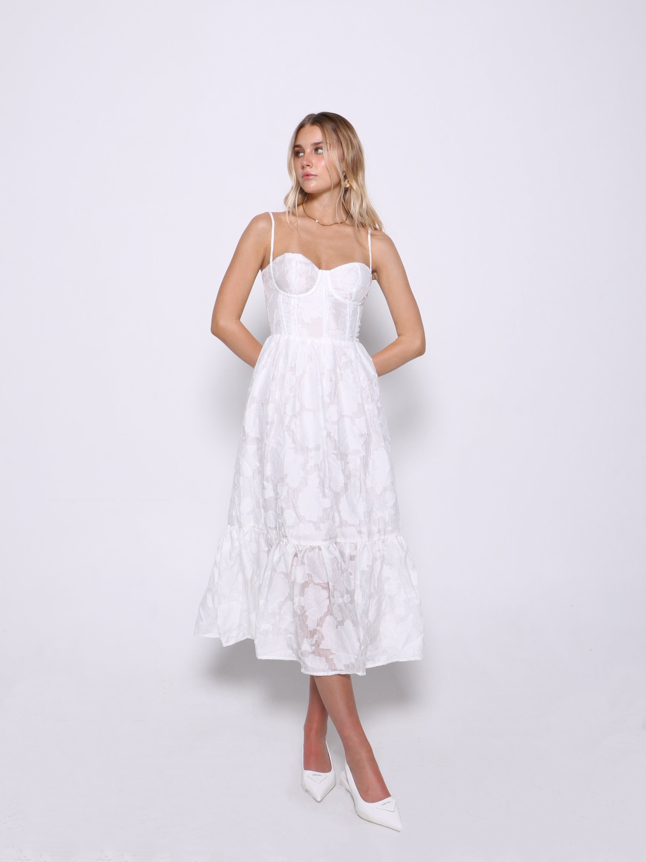 ÉLOISE LACE-UP MIDI DRESS – PINKY SLAY